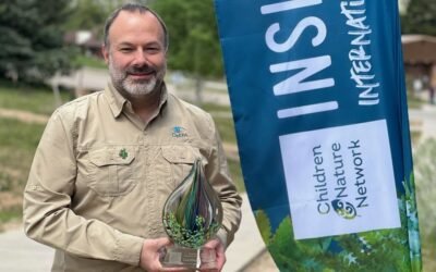 Luis Camargo, fundador de OpEPA, gana el premio internacional Richard Louv 2023